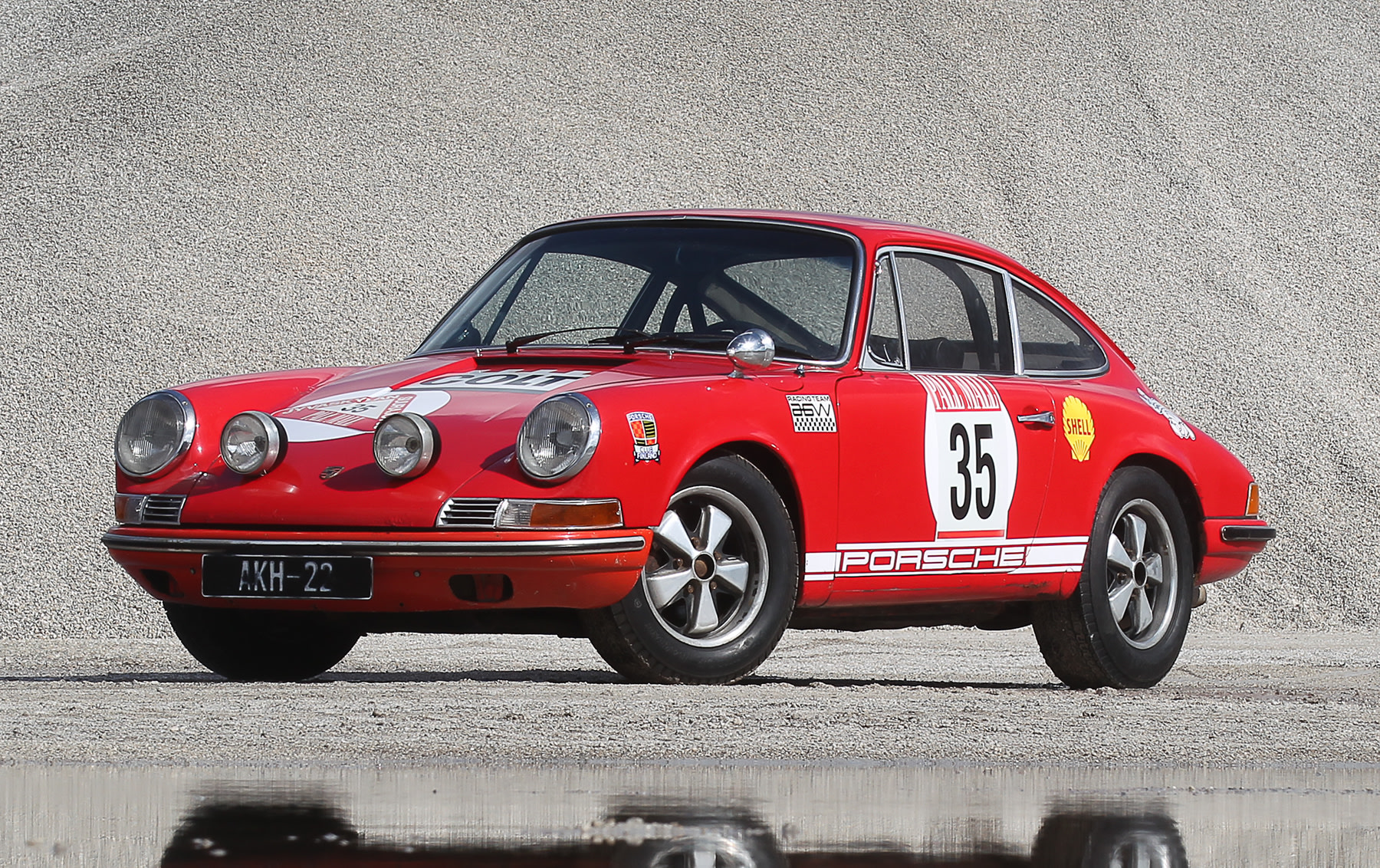ゆうこ 1968 Porsche 911 2.0 L | Gooding Christie's